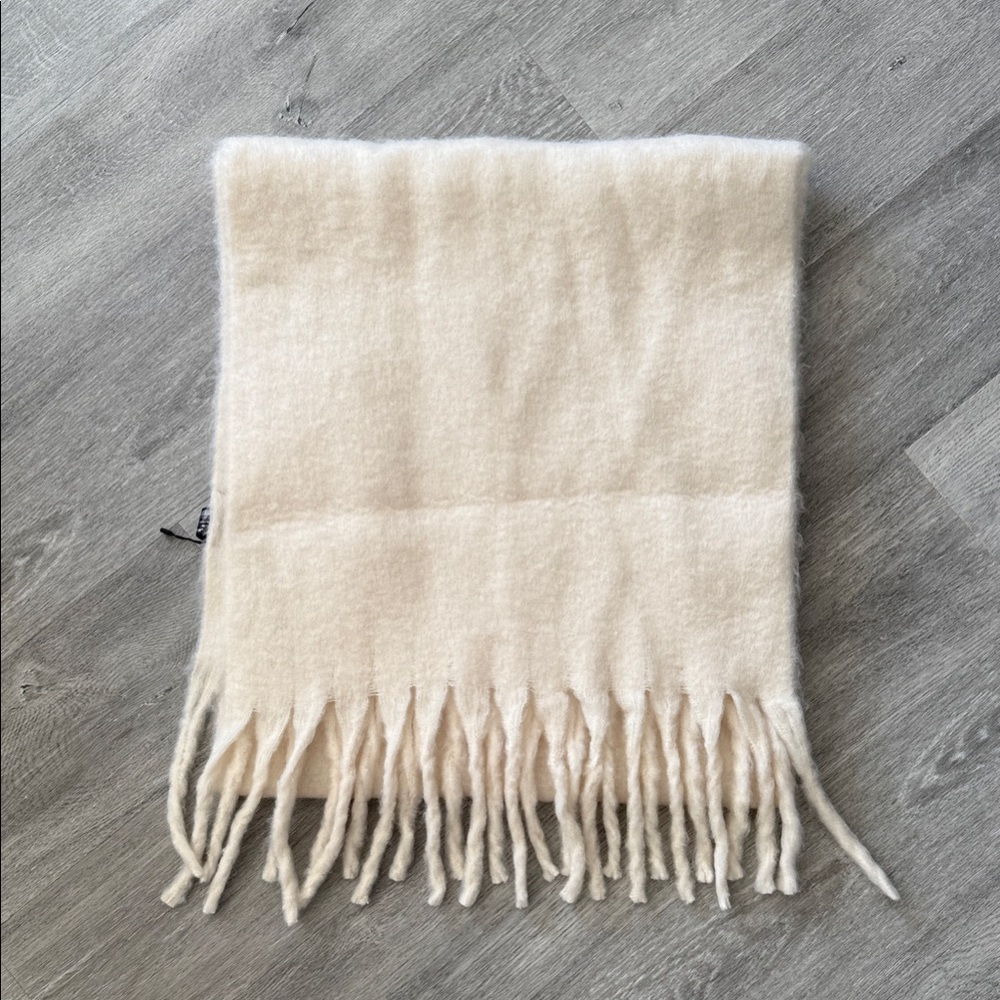 Zara Cream Fringe Scarf